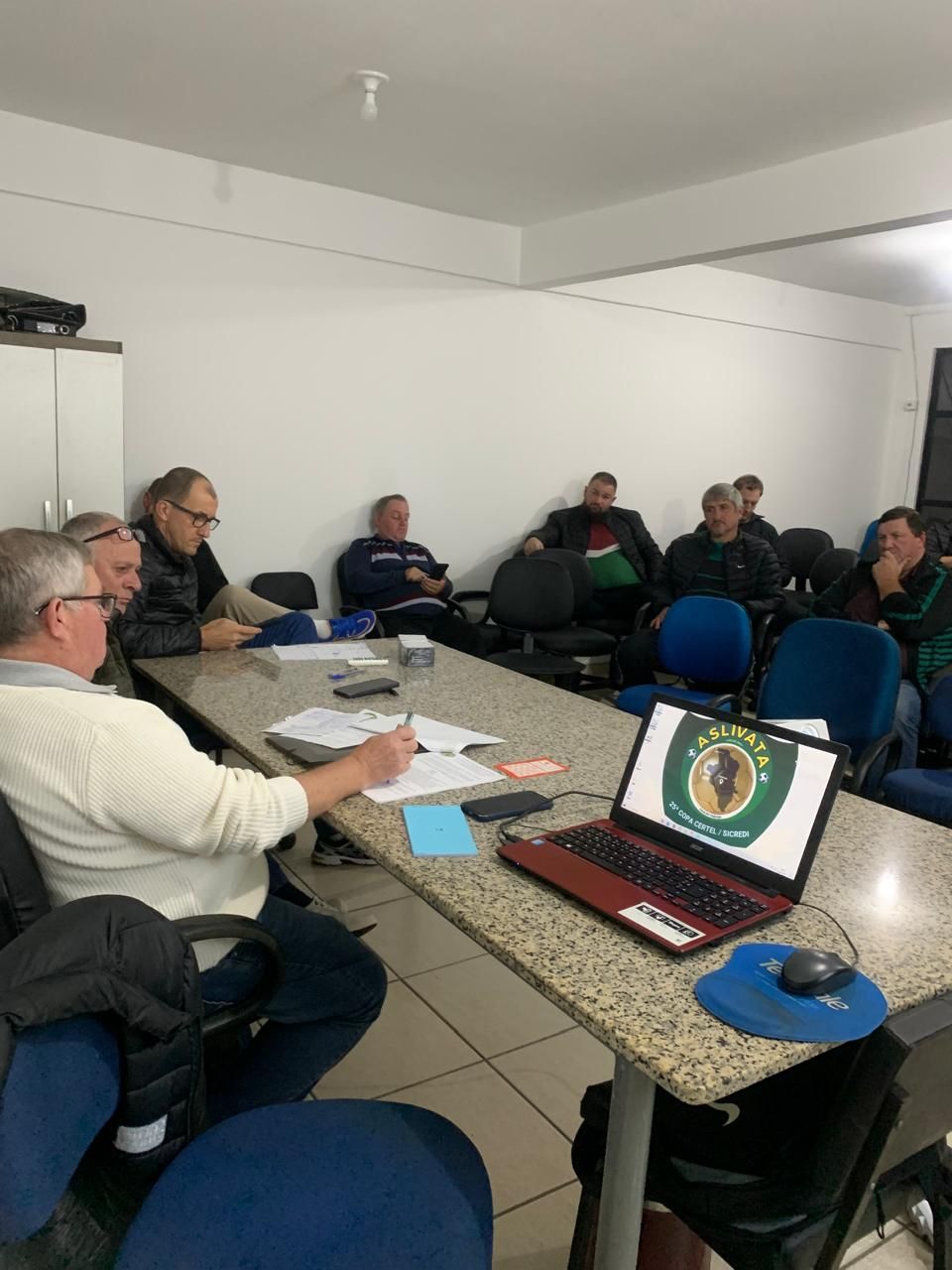 ASLIVATA realiza reunião do Regional Série B com cinco equipes confirmadas