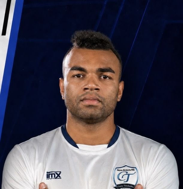 LUCAS DE FARIAS CRISPIM
