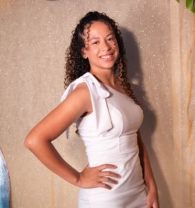 ELLEN LAIS PEREIRA LENHART